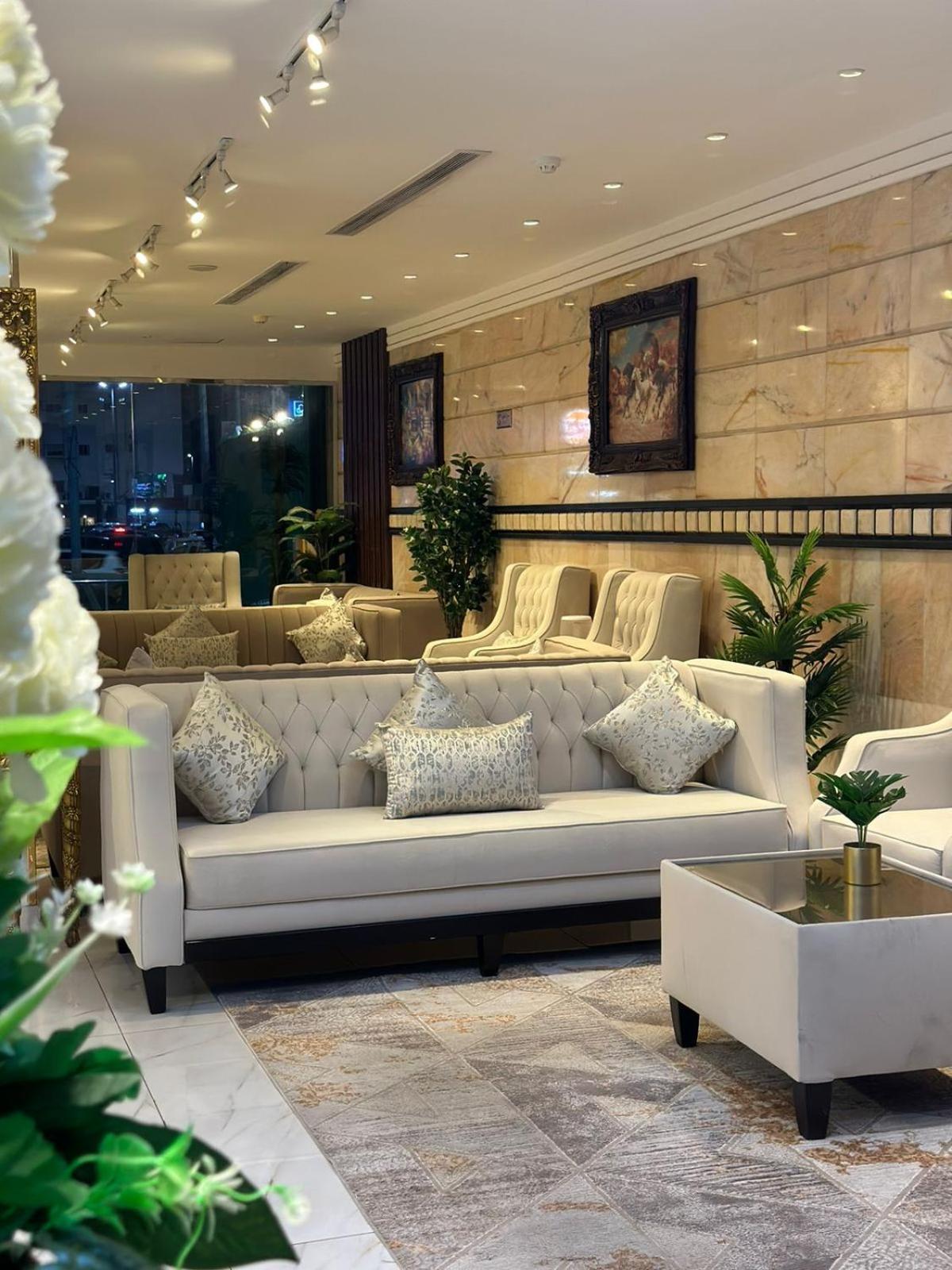 Diva Hotel Suites ジェッダ エクステリア 写真